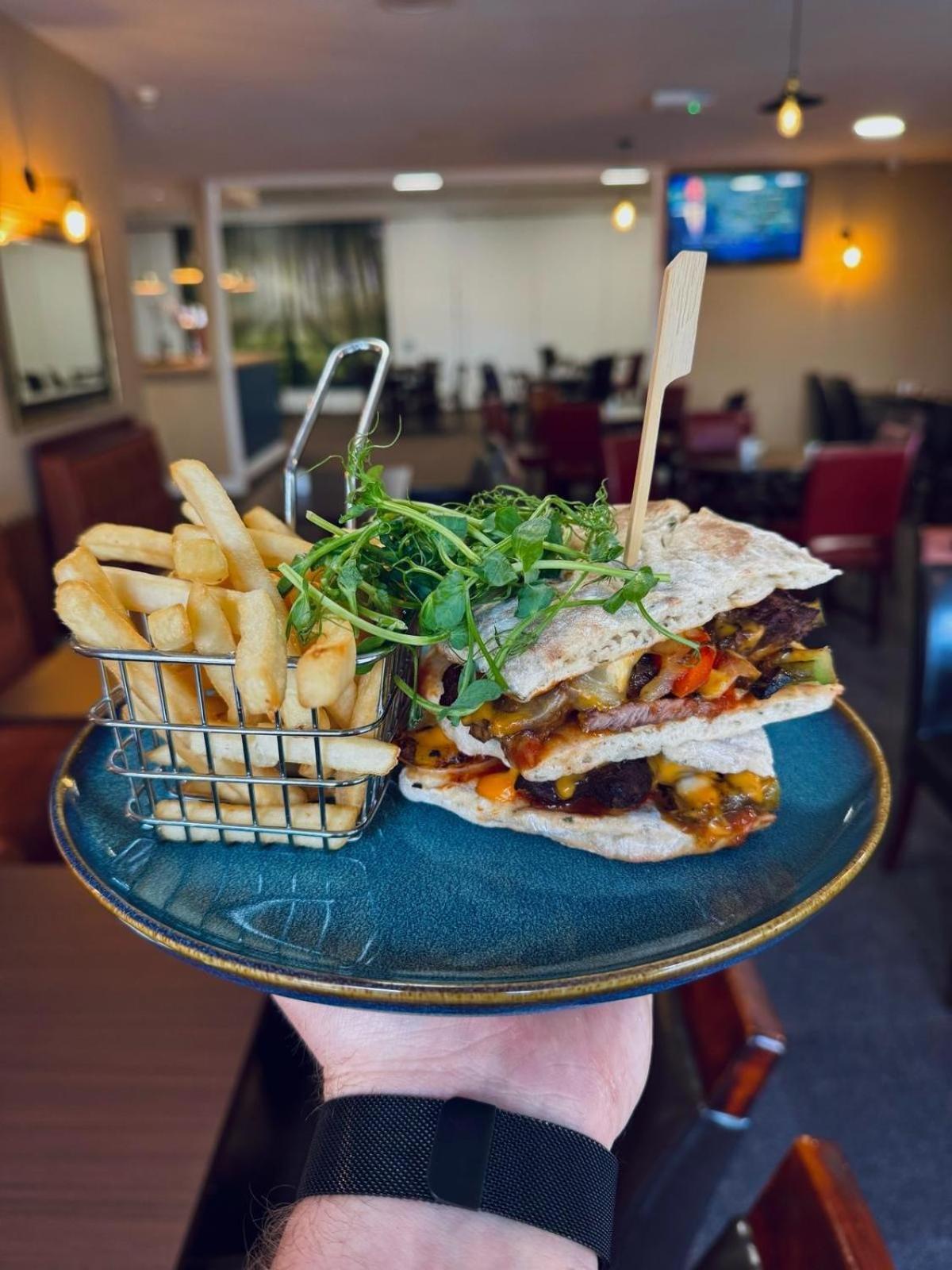 Silverstone Golf Club And Hotel エクステリア 写真